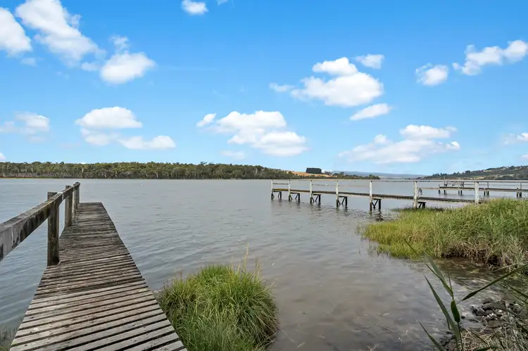 11 Paringa Avenue, Lanena TAS 7275