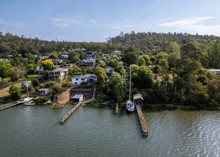 Second view of Homely house listing, 11 Paringa Avenue, Lanena TAS 7275