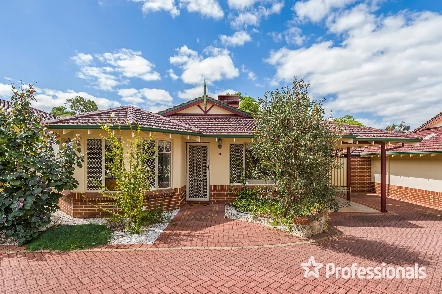 Main view of Homely house listing, 2/13 Claughton Way, Bassendean WA 6054