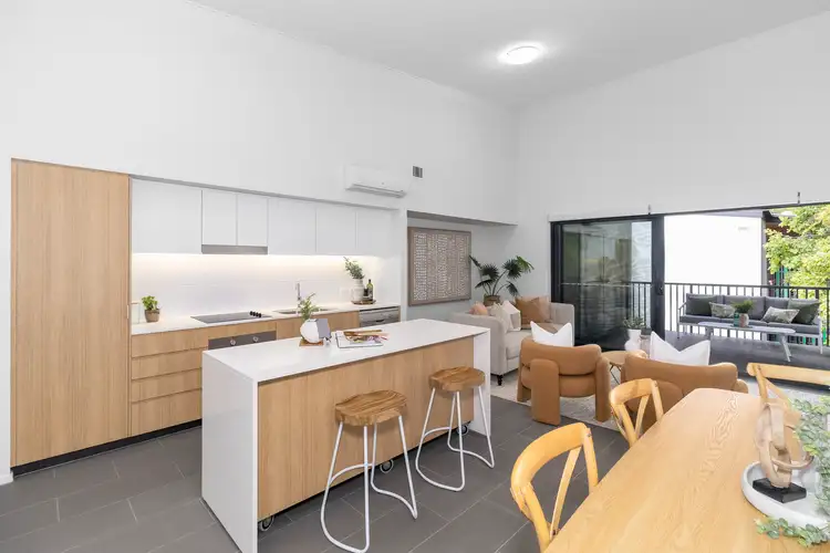 Second view of Homely apartment listing, 23/2-4 Garden Terrace, Newmarket QLD 4051