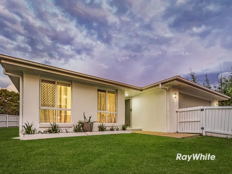 Second view of Homely house listing, 2 Romanda Place, Marsden QLD 4132
