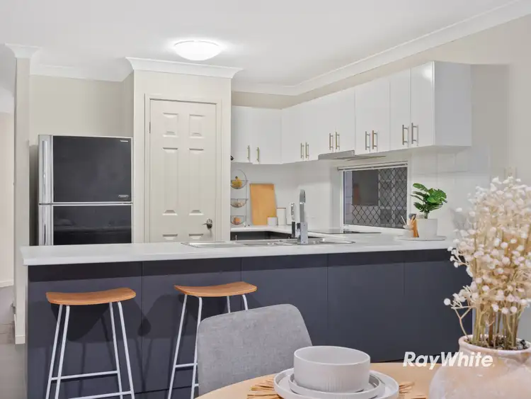 Fifth view of Homely house listing, 2 Romanda Place, Marsden QLD 4132