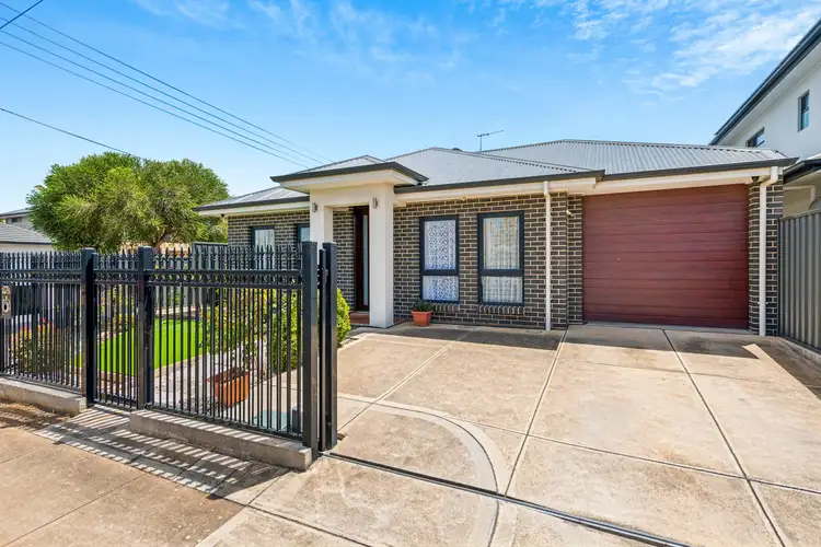 2 Morley Street