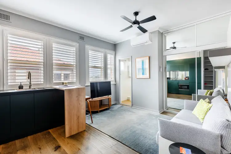 Main view of Homely studio listing, 907/10-12 Macleay Street, Elizabeth Bay NSW 2011