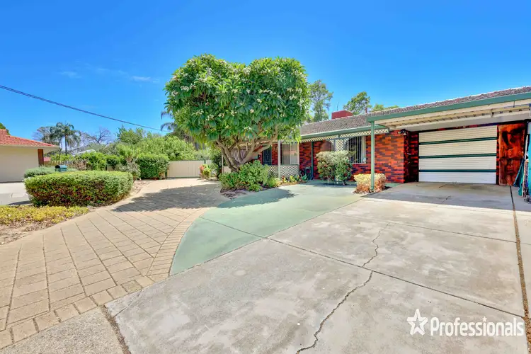 5A Avon Court, Thornlie WA 6108