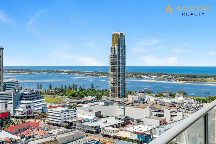 32007/9 Lawson Street, Southport QLD 4215