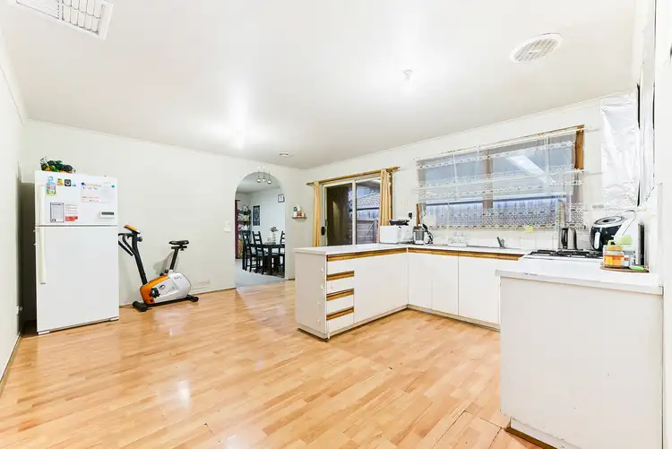 Fifth view of Homely house listing, 15 Aldridge Court, Hampton Park VIC 3976