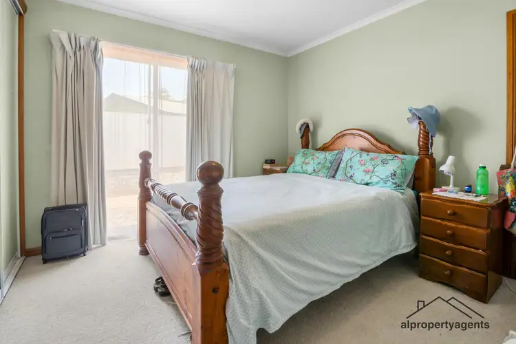 Fifth view of Homely house listing, 2/51 Natimuk Road, Horsham VIC 3400