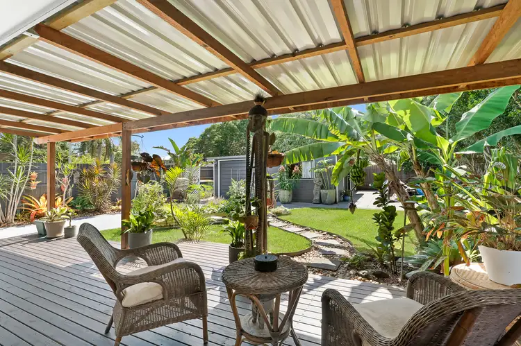 37 Mungera Street, Runaway Bay QLD 4216