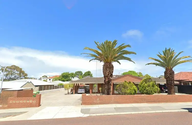 143 Hampton Road, South Fremantle WA 6162