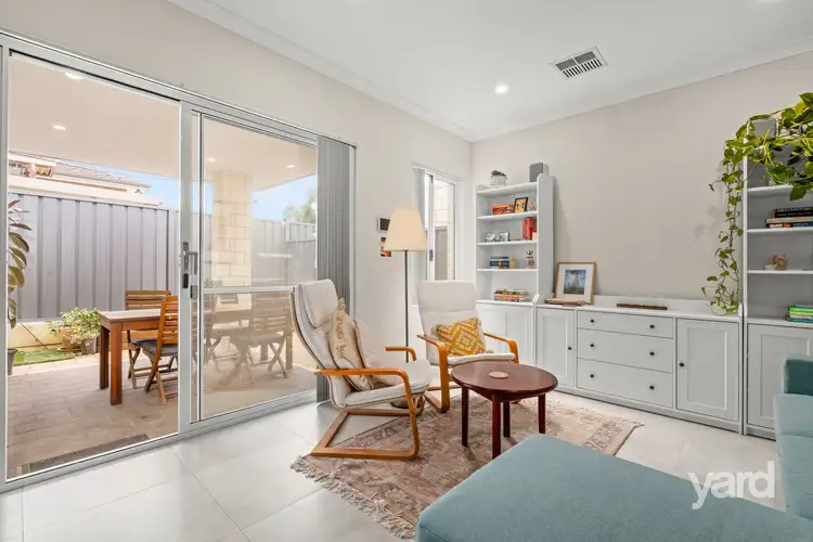 Fifth view of Homely house listing, 2/26 Hamilton Road, Hamilton Hill WA 6163