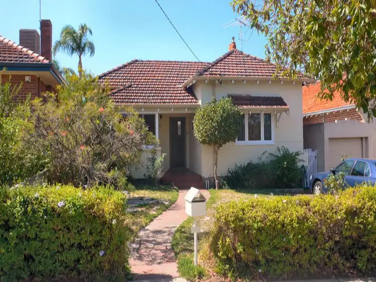 50 Roseberry Avenue