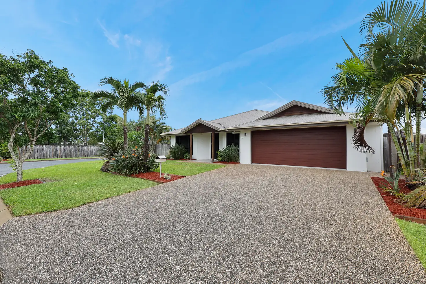 Main view of Homely house listing, 10 Monterrico Circuit, Beaconsfield QLD 4740