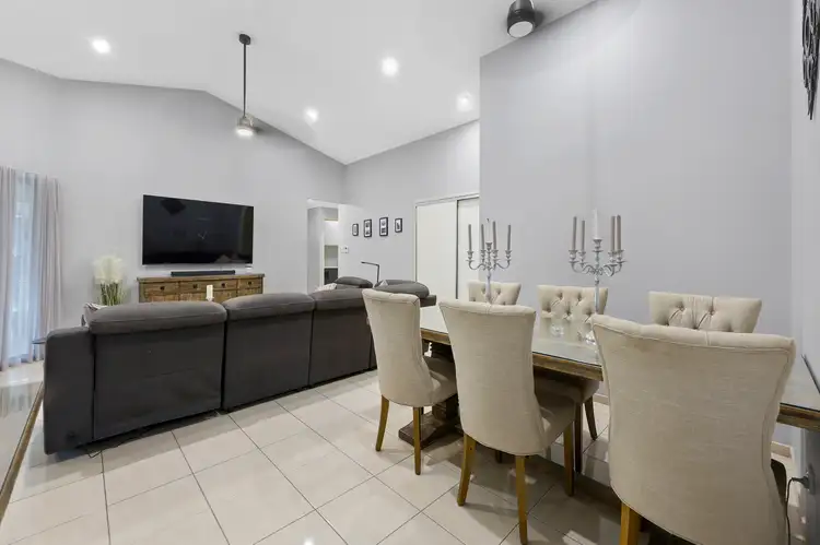 Sixth view of Homely house listing, 10 Monterrico Circuit, Beaconsfield QLD 4740