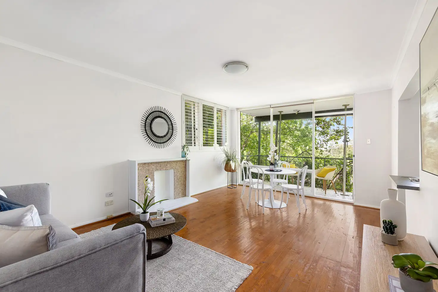 Main view of Homely unit listing, 4/692 Pacific Highway, Killara NSW 2071