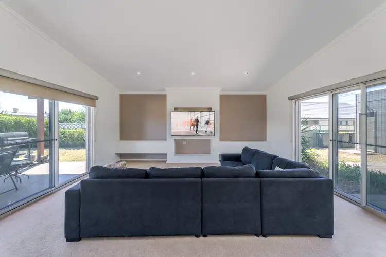 Sixth view of Homely house listing, 8 Waldorf Place, Dubbo NSW 2830