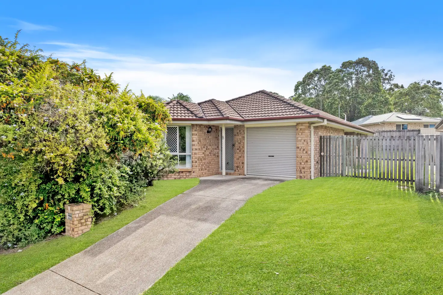 Main view of Homely house listing, 8 Park Close, Hillcrest QLD 4118
