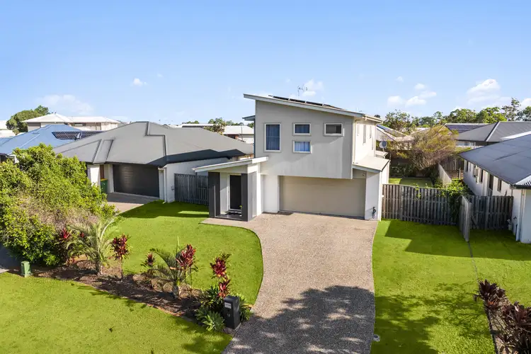 12 Mcallisters Crescent