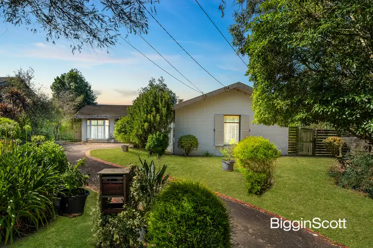 3 Ravenswood Court, Glen Waverley VIC 3150
