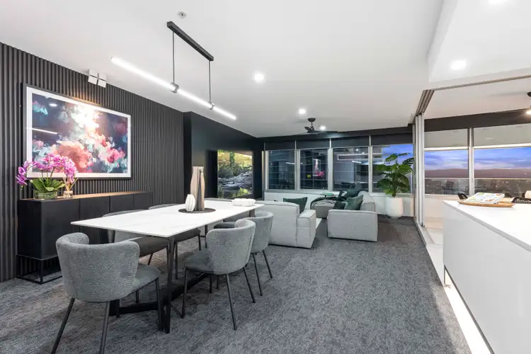 1109/9 Hamilton Avenue, Surfers Paradise QLD 4217