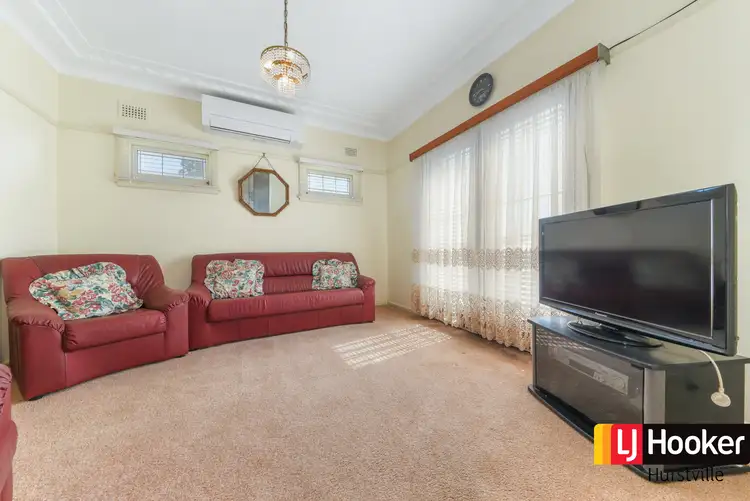 Second view of Homely house listing, 7 Mountview Avenue, Beverly Hills NSW 2209