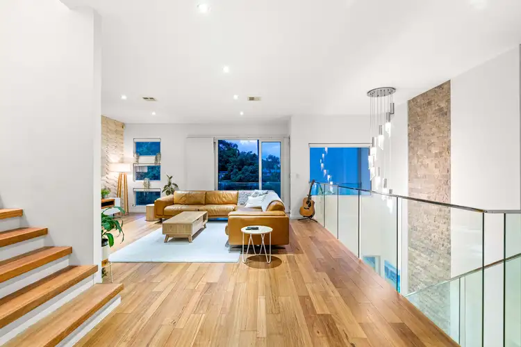 3/9 Esther Place, Surfers Paradise QLD 4217