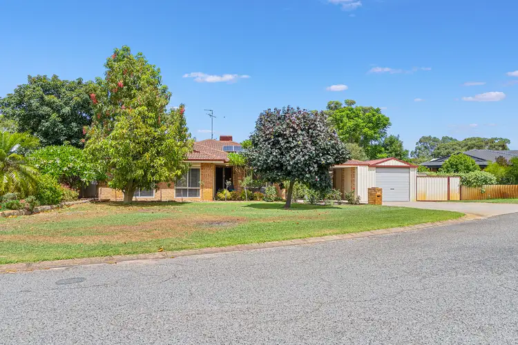 6 Quorn Close, Dudley Park WA 6210