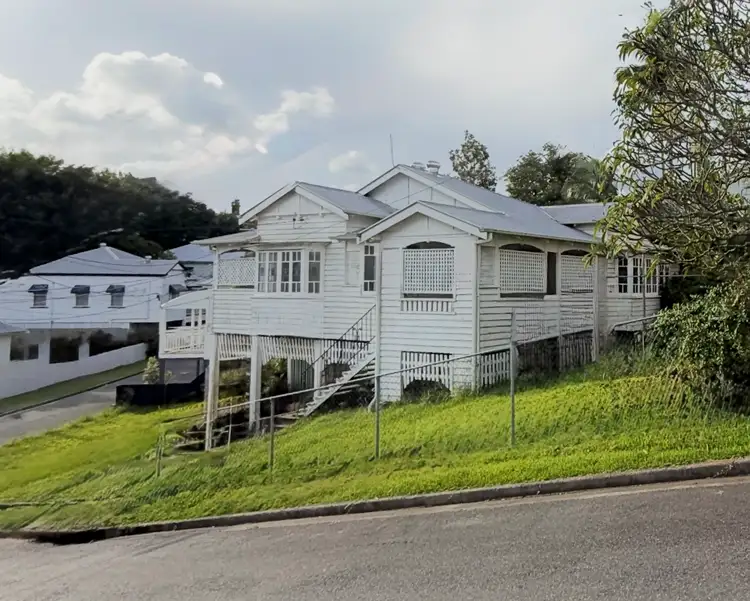 18 White Street