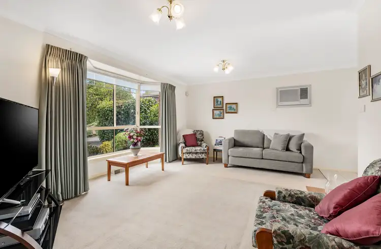 1/12 Oban Way, Macleod VIC 3085