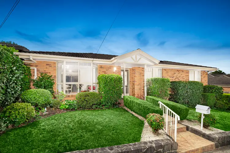 Main view of Homely unit listing, 1/12 Oban Way, Macleod VIC 3085