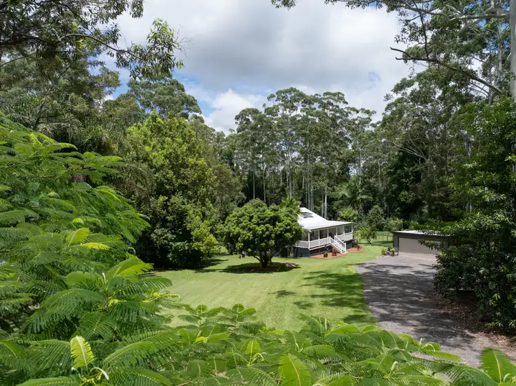2 Kelly Court, Lake Macdonald QLD 4563
