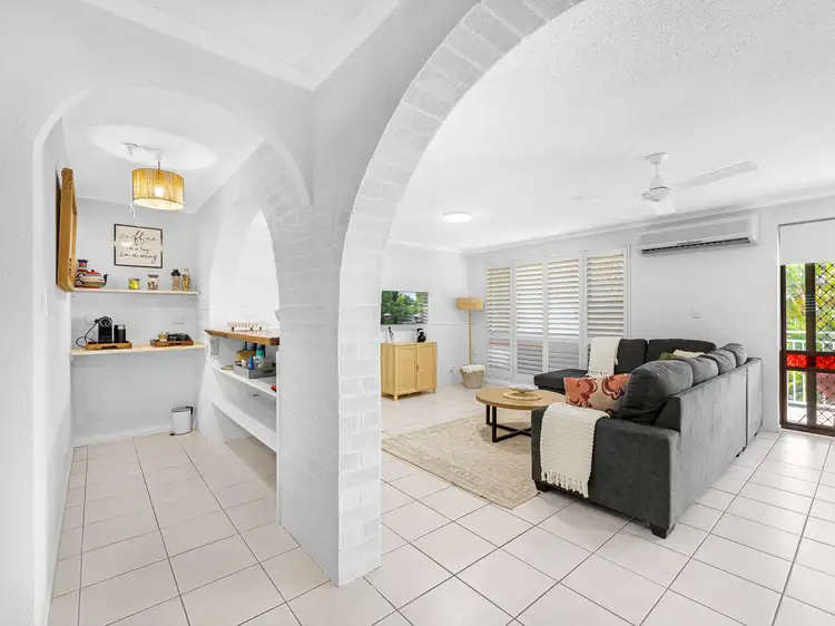 5/372 Esplanade, Scarness QLD 4655