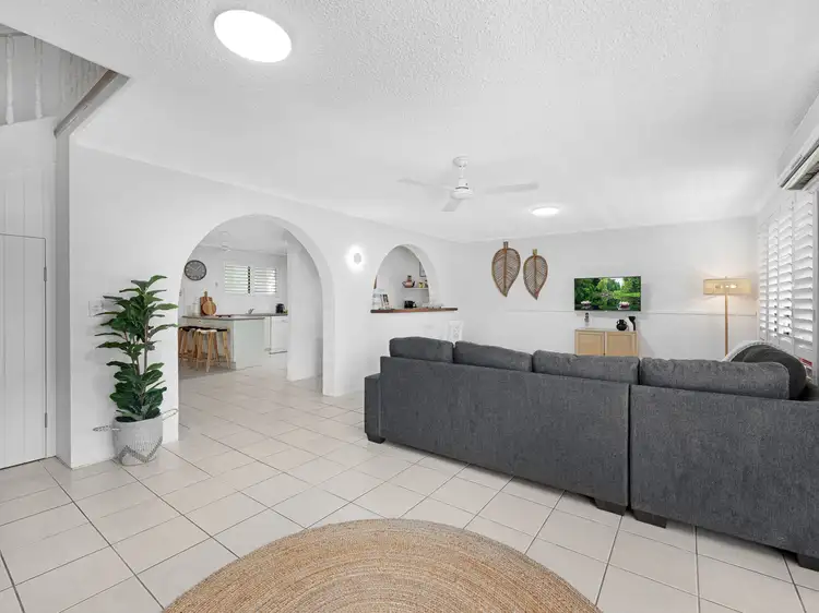 Sixth view of Homely townhouse listing, 5/372 Esplanade, Scarness QLD 4655