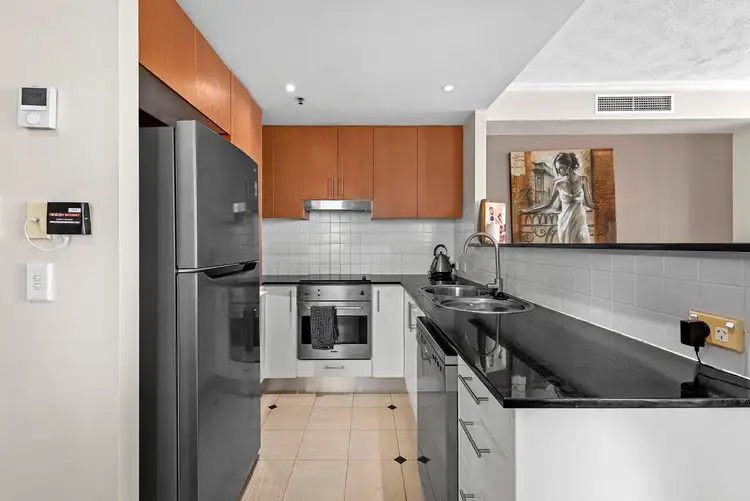 Sixth view of Homely apartment listing, 2204/21 Mary Street, Brisbane City QLD 4000