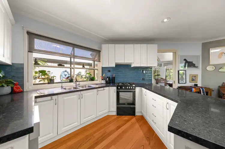 Fifth view of Homely house listing, 14 Gingham Place, Berwick VIC 3806