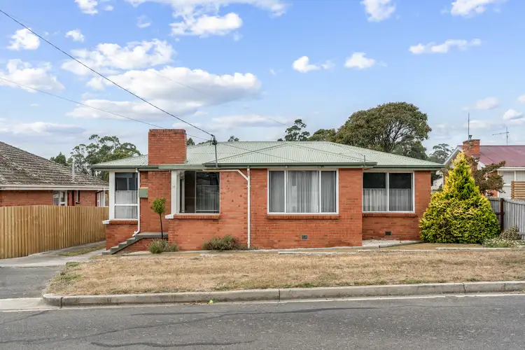 17 Oaktree Road