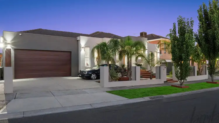 Second view of Homely house listing, 22 Mareeba Way, Craigieburn VIC 3064