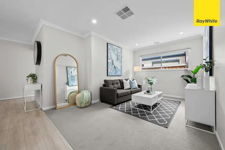 Fifth view of Homely house listing, 3 Cornish Road, Thornhill Park VIC 3335