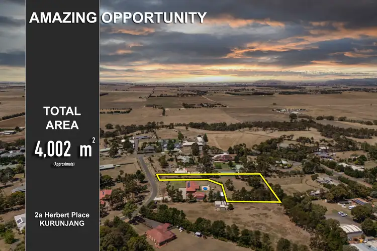 2A Herbert Place, Kurunjang VIC 3337