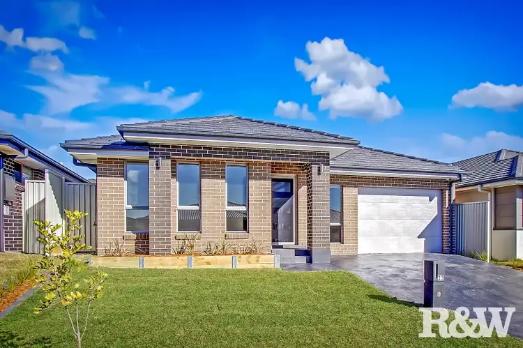 33 Putland Street, Grantham Farm NSW 2765