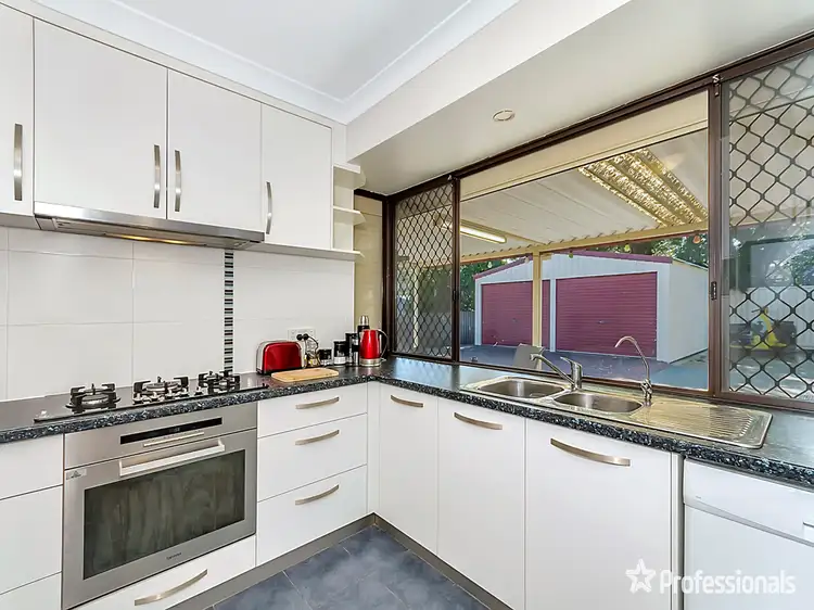 Seventh view of Homely house listing, 32 Virginia Avenue, Maddington WA 6109