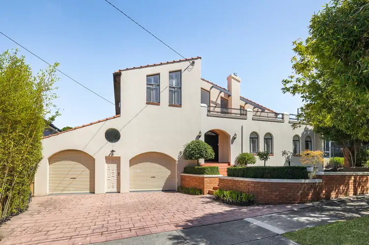 1 Moresby Avenue, Bulleen VIC 3105