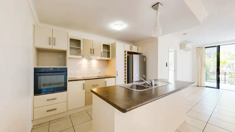 Fourth view of Homely house listing, 25/6-24 Henry Street, West End QLD 4810