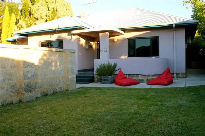 653 Canning Highway