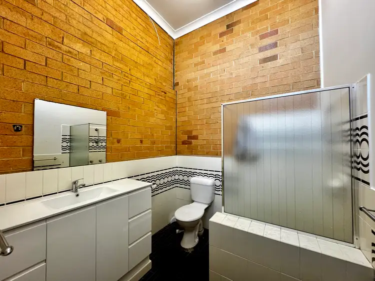Fifth view of Homely unit listing, 1/13-15 Milligan Street, Taree NSW 2430