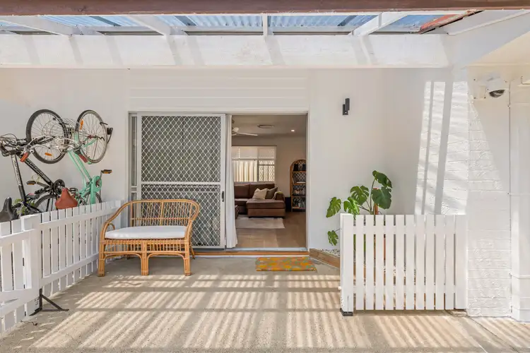 Fifth view of Homely semi-detached listing, 2/16 Durran Street, Tugun QLD 4224