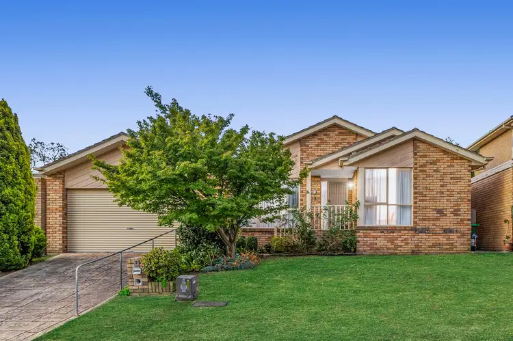 9 Silverleaf Court, Forest Hill VIC 3131