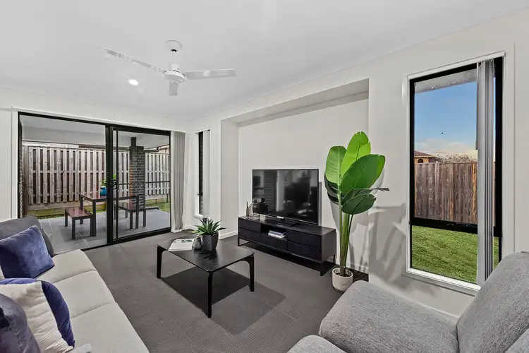 61 Chelsea Crescent, Bridgeman Downs QLD 4035