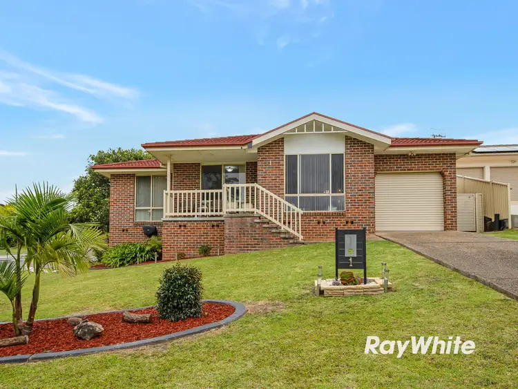 1 Banks Place, Sunshine Bay NSW 2536