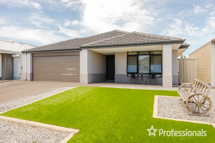 26 Midgegooroo Street, Ellenbrook WA 6069